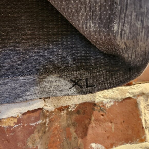 Lululemon Metal Vent Athletic Shirt Men’s Size XL Light Gray Breathable Wicking - Picture 6 of 13